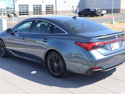 Certified 2020 Toyota Avalon XSE w/ All Weather Liner Package image 7