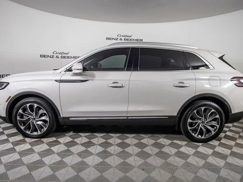Used 2022 Lincoln Nautilus Reserve w/ Equipment Group 201A FWD image 10