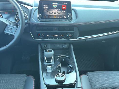 New 2026 Nissan Rogue SV AWD/4WD image 8