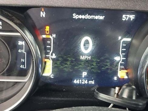 Used 2022 Jeep Gladiator Mojave w/ LED Lighting Group image 14