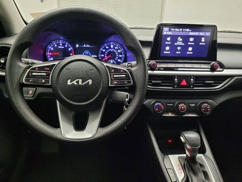 Used 2022 Kia Forte Sedan FWD image 22