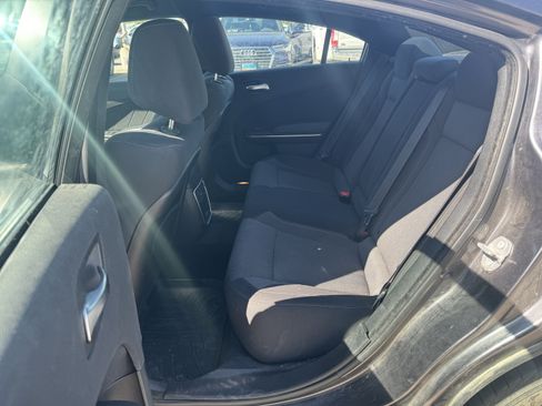Used 2016 Dodge Charger SXT AWD/4WD image 9