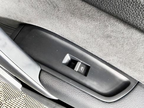 Used 2020 Audi SQ5 Premium w/ Convenience Package image 49