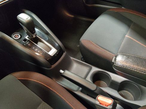 Used 2020 Nissan Versa SR image 26