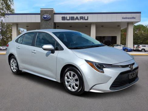 Used 2024 Toyota Corolla LE image 8