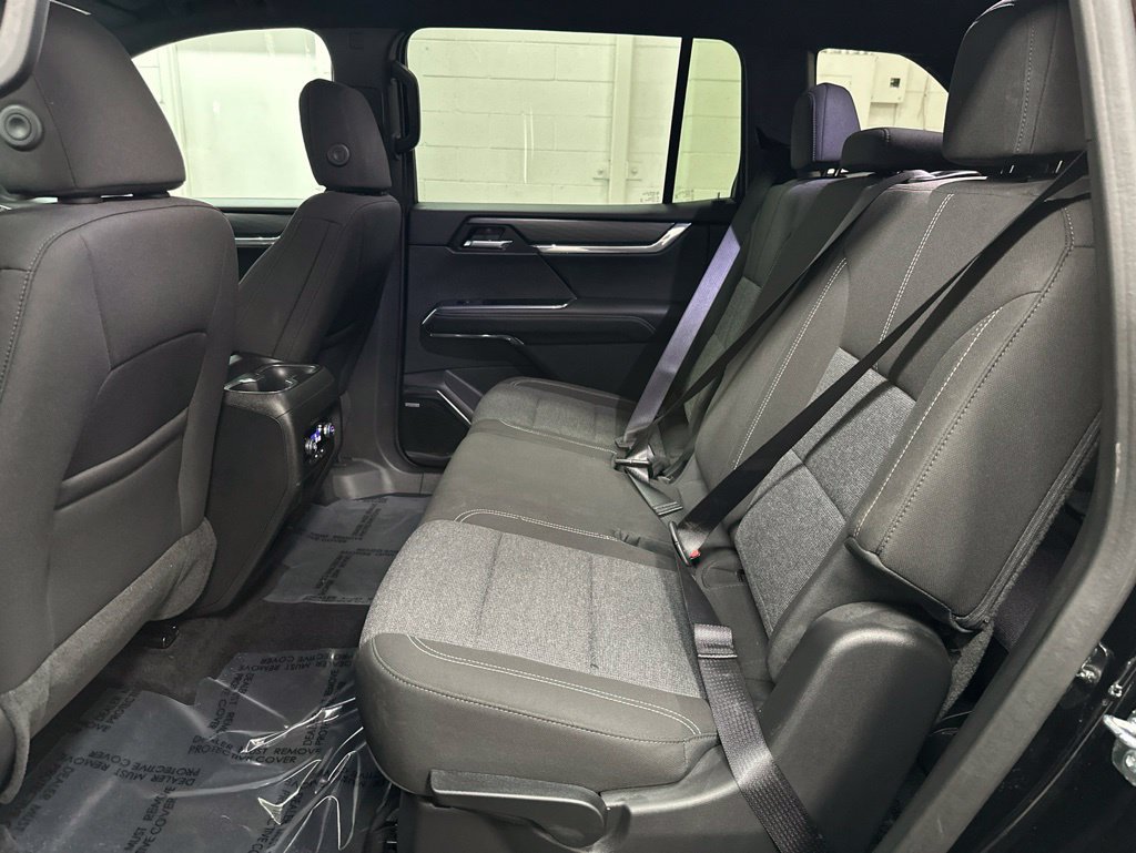 Used 2025 GMC Acadia Elevation AWD/4WD image 21