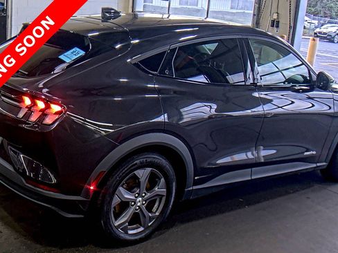 Used 2022 Ford Mustang Mach-E Select image 4