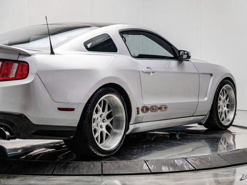 Used 2012 Ford Mustang Shelby GT500 w/ SVT Performance Pkg RWD image 23