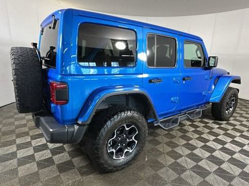 Used 2022 Jeep Wrangler Unlimited Rubicon 4xe w/ Cold Weather Group AWD/4WD image 3