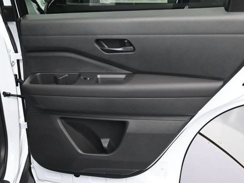 New 2026 Nissan Pathfinder Rock Creek w/ Rock Creek Premium Package AWD/4WD image 32