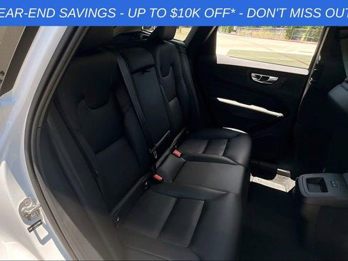 Used 2025 Volvo XC60 B5 Core w/ Climate Package image 22