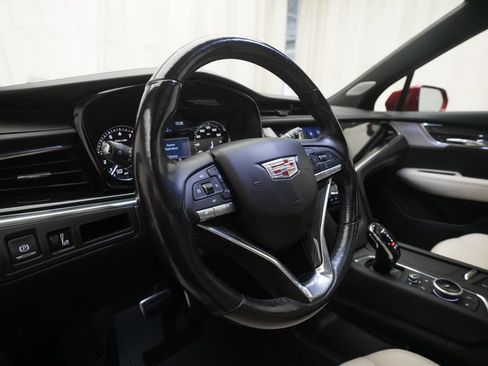 Used 2020 Cadillac XT6 Sport AWD/4WD image 8