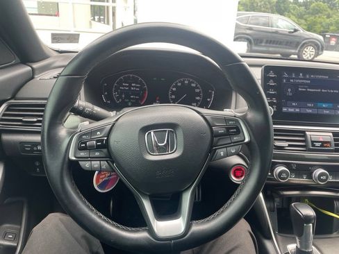 Used 2020 Honda Accord Sport image 14