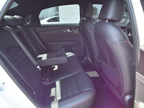 Used 2024 Kia Forte GT w/ GT2 Package FWD image 41