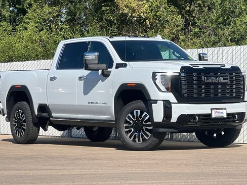 New 2026 GMC Sierra 3500 Denali Ultimate AWD/4WD image 2