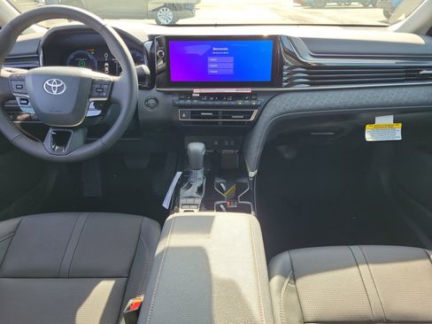 New 2026 Toyota Camry XLE FWD image 9