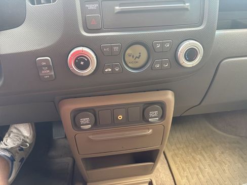 Used 2007 Honda Ridgeline RTX image 18