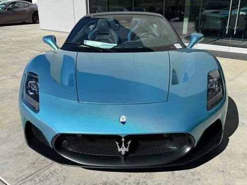 New 2024 Maserati MC20 Cielo RWD image 3