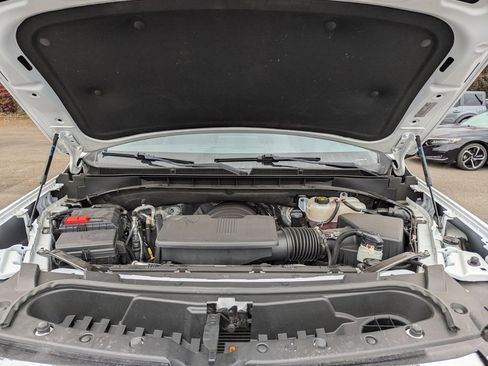 Used 2023 GMC Yukon SLT image 41