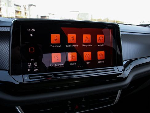 New 2026 Volkswagen Atlas Peak Edition AWD/4WD image 19