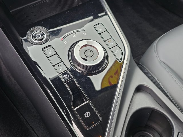 Certified 2023 Kia Niro Wind w/ Wind Preserve Package FWD image 32
