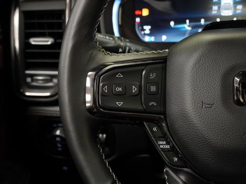 Used 2026 RAM 1500 Limited AWD/4WD image 31