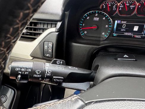 Used 2020 GMC Yukon XL SLT image 22