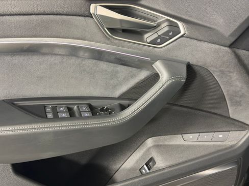 Certified 2023 Audi e-tron Prestige w/ Prestige Package AWD/4WD image 14