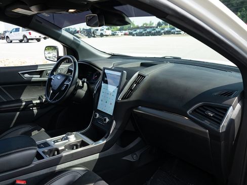 Used 2023 Ford Edge ST AWD/4WD image 21