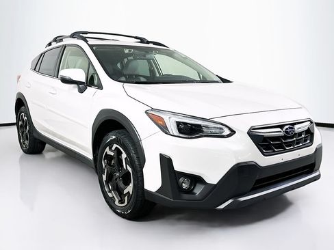 Used 2022 Subaru Crosstrek 2.5i Limited w/ Moonroof Package 2 AWD/4WD image 2