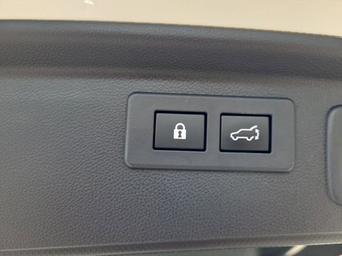 Used 2020 Subaru Forester Touring AWD/4WD image 11