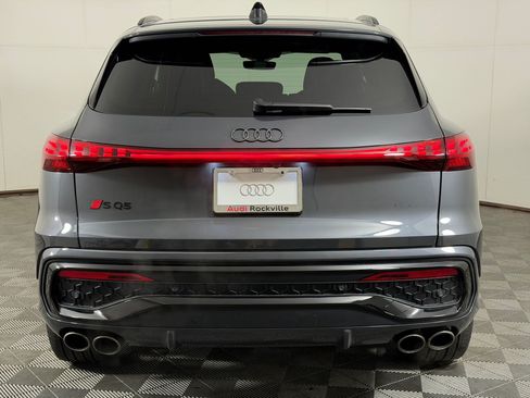 Certified 2025 Audi SQ5 Premium Plus w/ Premium Plus Package AWD/4WD image 10