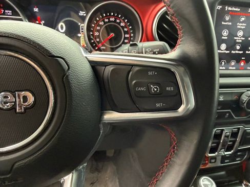 Used 2018 Jeep Wrangler Unlimited Rubicon image 12