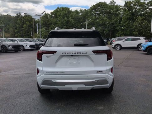 New 2026 GMC Terrain Denali w/ LPO, Floor Liner Package AWD/4WD image 6