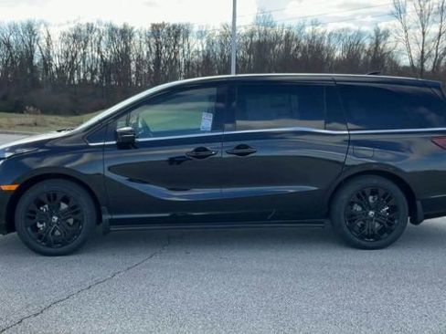 New 2026 Honda Odyssey Sport-L image 5