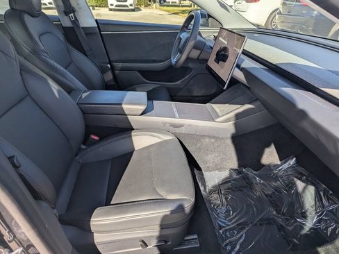 Used 2024 Tesla Model 3 Long Range AWD/4WD image 11