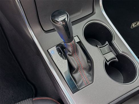 Used 2016 Toyota Camry SE FWD image 17