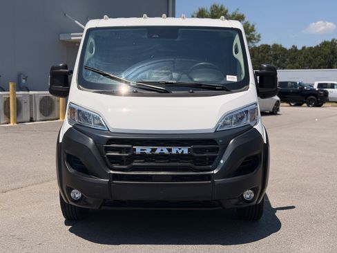 Used 2025 RAM ProMaster 2500 w/ Convenience Group FWD image 6