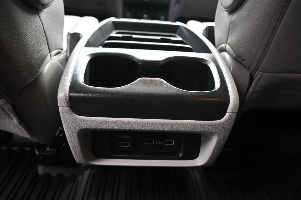 Used 2022 Honda Odyssey Touring image 36