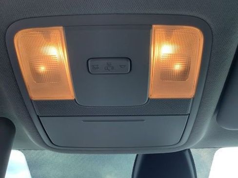 Used 2021 Kia Soul S FWD image 32