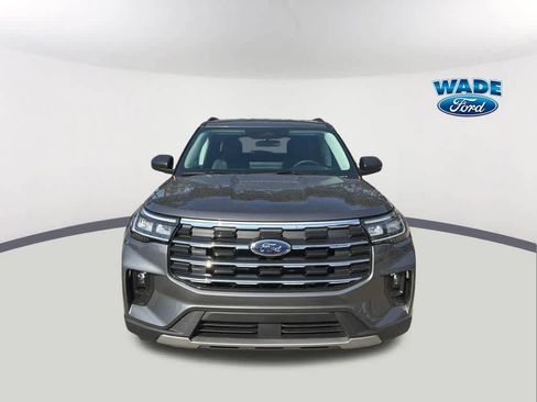 New 2026 Ford Explorer Active w/ Active Comfort Package image 2