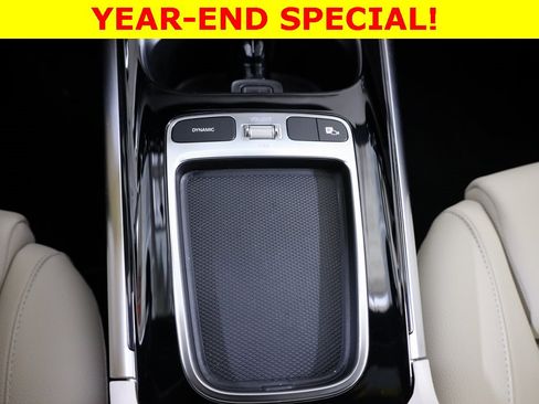Certified 2025 Mercedes-Benz GLA 250 4MATIC image 27