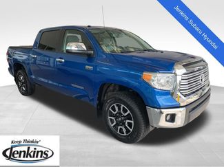 Used 2017 Toyota Tundra Limited w/ Limited Premium Package video 1