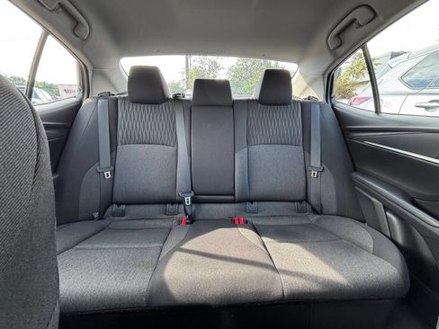 Used 2025 Toyota Camry LE FWD image 36
