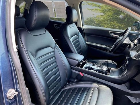 Used 2019 Ford Edge SEL w/ Equipment Group 201A AWD/4WD image 7