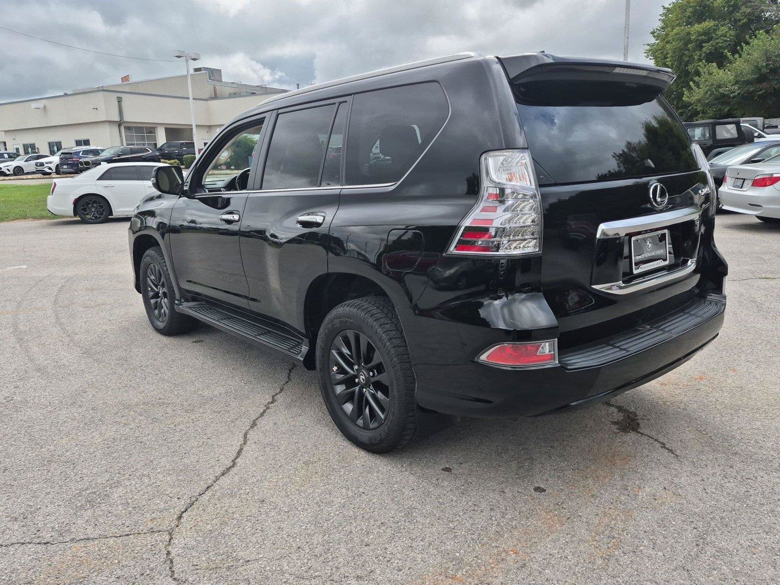 Used 2022 Lexus GX 460 Premium AWD/4WD image 3