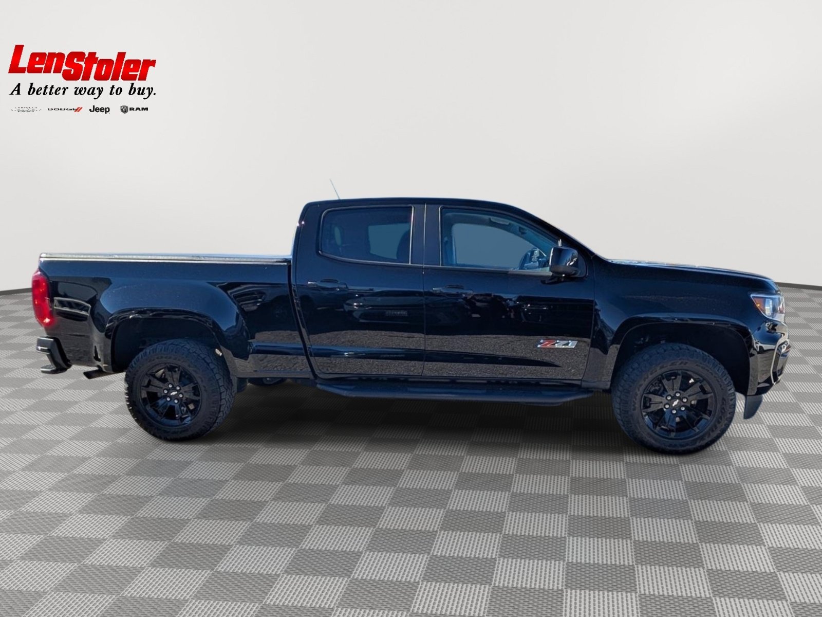 Used 2021 Chevrolet Colorado Z71 w/ Z71 Midnight Edition AWD/4WD image 6