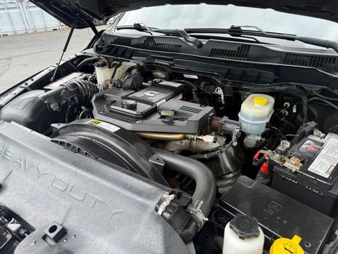 Used 2018 RAM 2500 Laramie w/ Sport Appearance Group AWD/4WD image 50