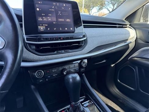 Used 2022 Jeep Compass Latitude w/ Convenience Group image 15