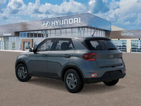 New 2026 Hyundai Venue SE FWD image 5